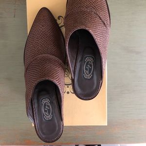 SALPY Dallas style, Leather mules size 7 1/2